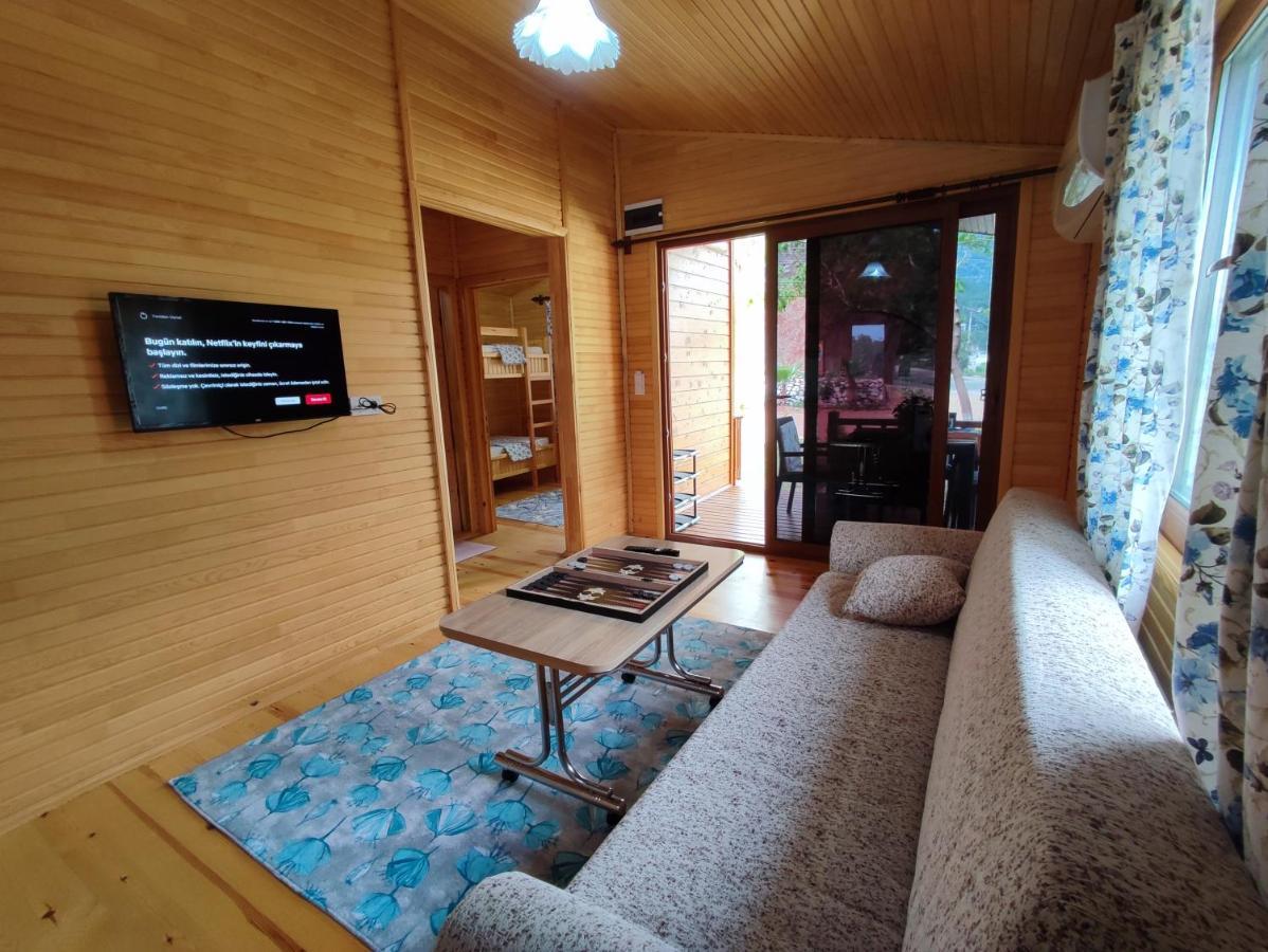 Hurmalik Apart Evleri-Very Close To The Sea Large Garden Bungalow With Barbecue And Swing Karaoz Exterior photo