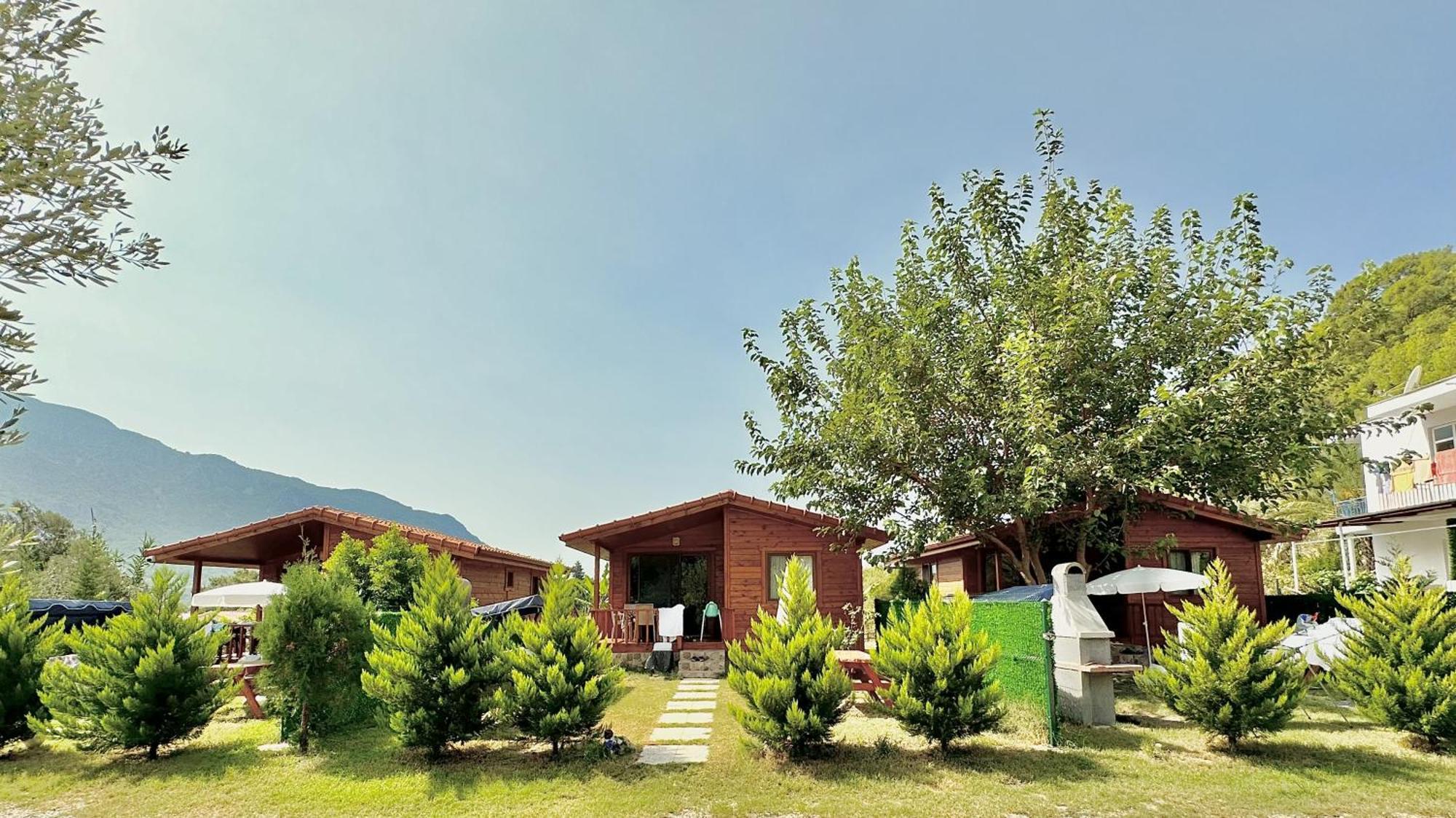 Hurmalik Apart Evleri-Very Close To The Sea Large Garden Bungalow With Barbecue And Swing Karaoz Exterior photo