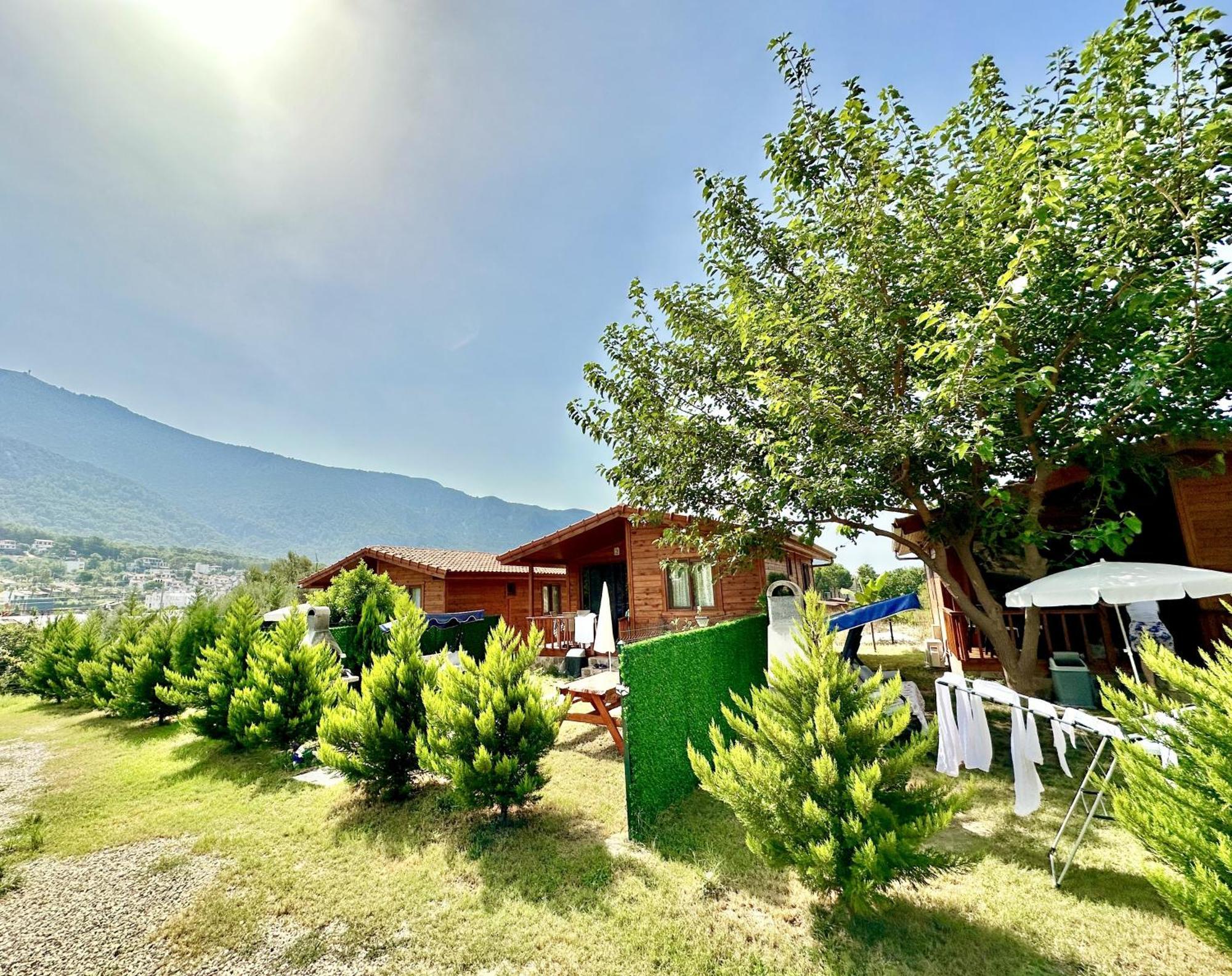 Hurmalik Apart Evleri-Very Close To The Sea Large Garden Bungalow With Barbecue And Swing Karaoz Exterior photo